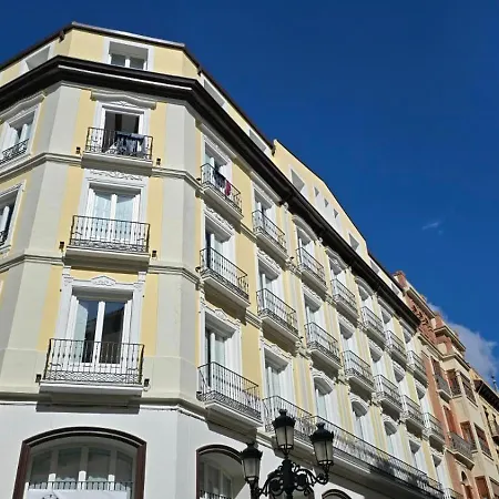 Apartment Almada Zaragoza